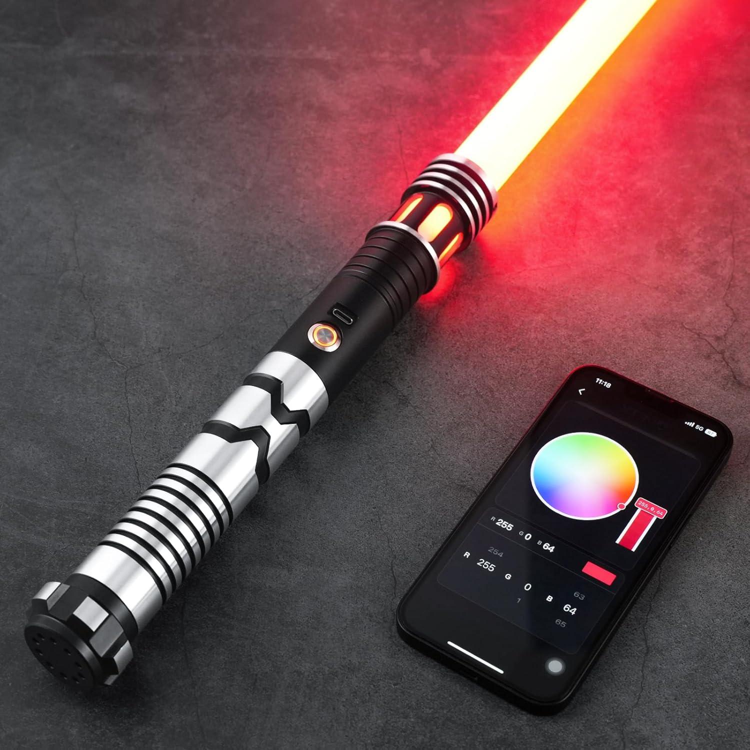 Sable de Luz CUSTOM SABER 116 cm con Control de Movimiento y 16 Sonidos