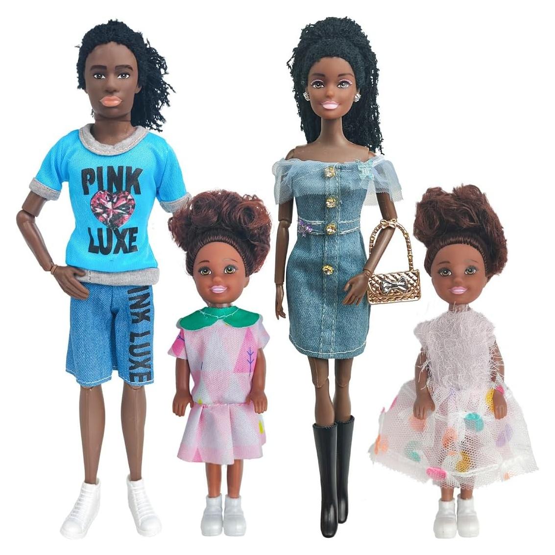 Conjunto de Figuras de Acción Familia Interactiva Ediciones E