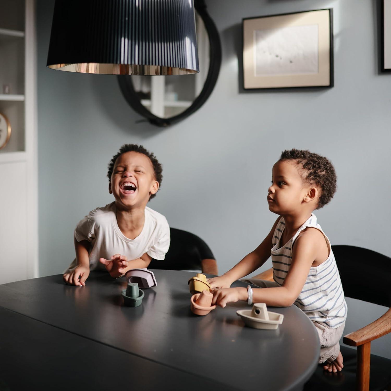 Juguetes de Baño Apilables Mushie Océano - Set de 5