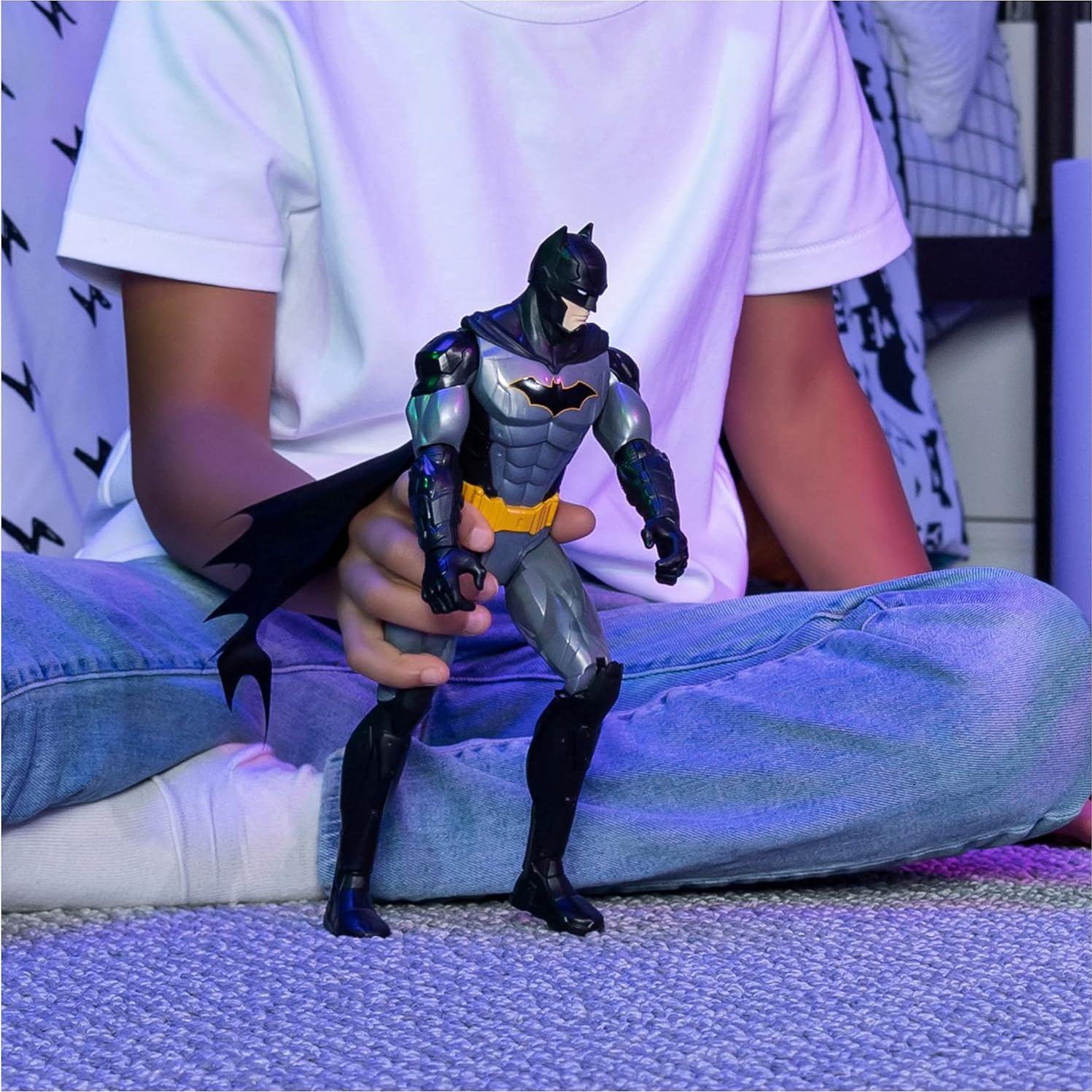 Figura de Acción Batman Táctico 30 cm Spin Master