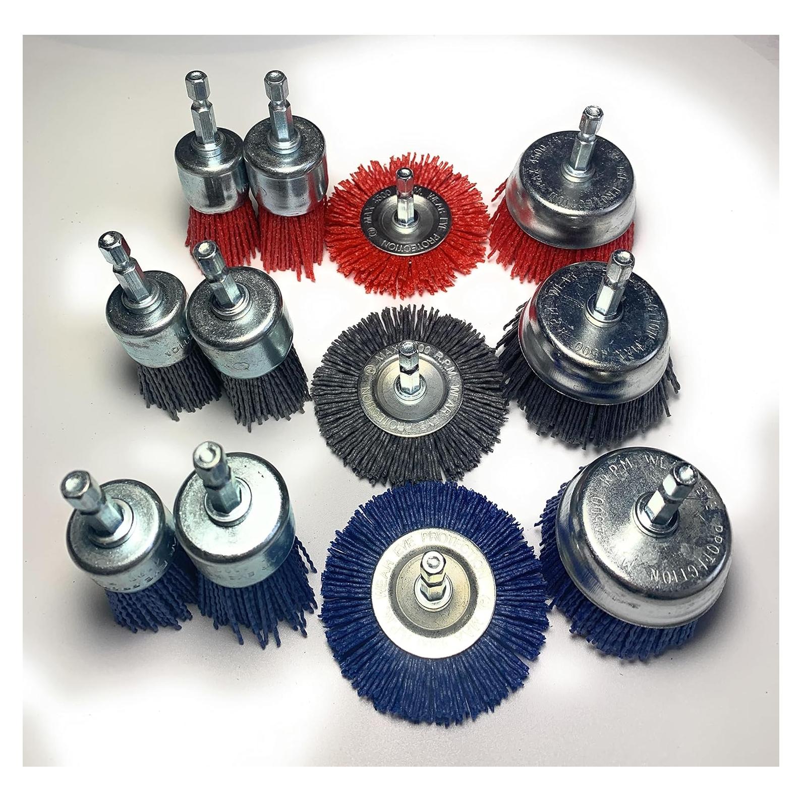 Set de cepillos abrasivos de nylon Signi 12 piezas 2.5"