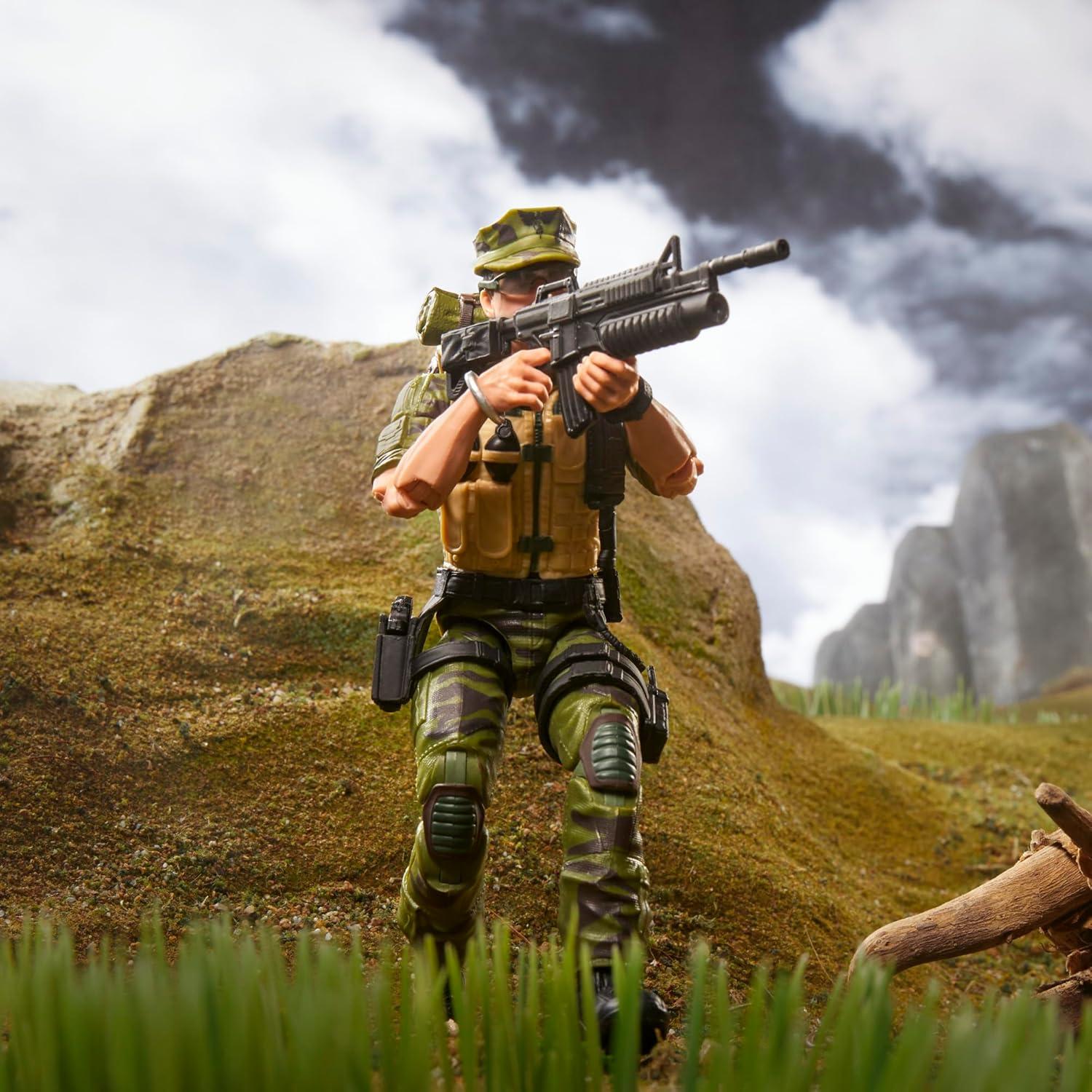 Figura de Acción G.I. Joe Leatherneck 15 cm con 8 Accesorios