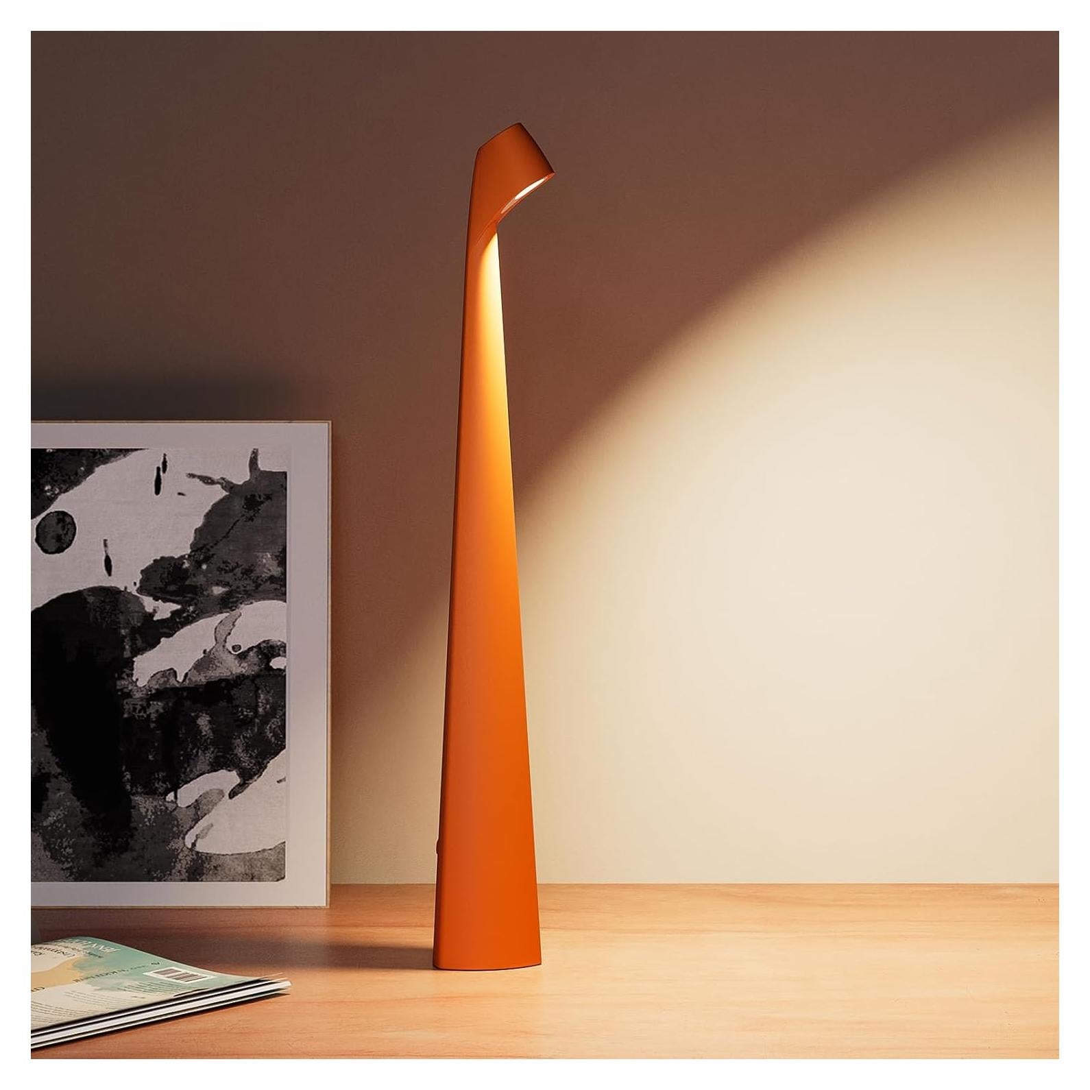 Lámpara de Escritorio LED HAPYGI Recargable 3 Niveles Naranja