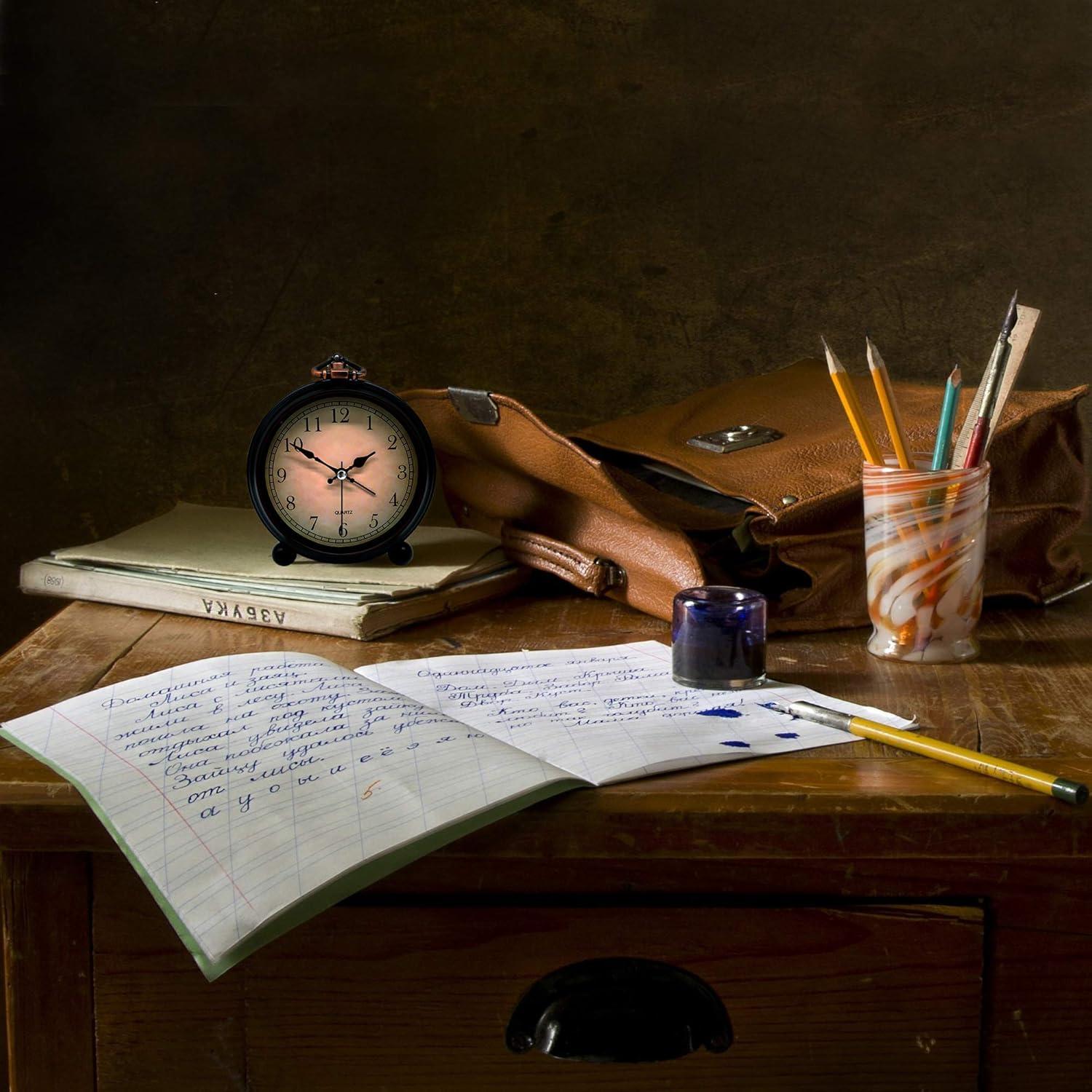 Reloj de Alarma Analógico Retro TooTa 13cm Silencioso con Luz