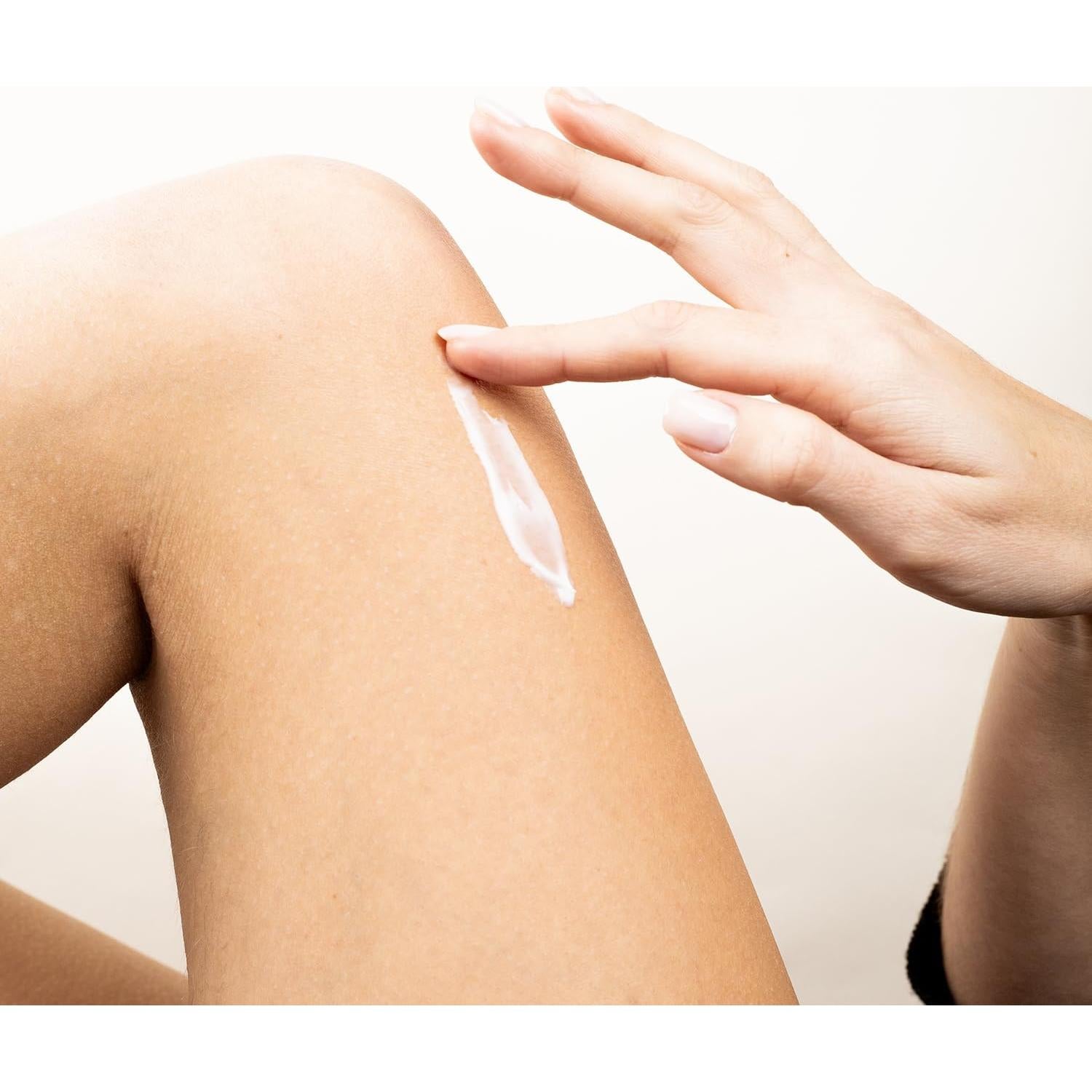 Loción Hidratante para Manos y Cuerpo Panier des Sens Iris 250ml