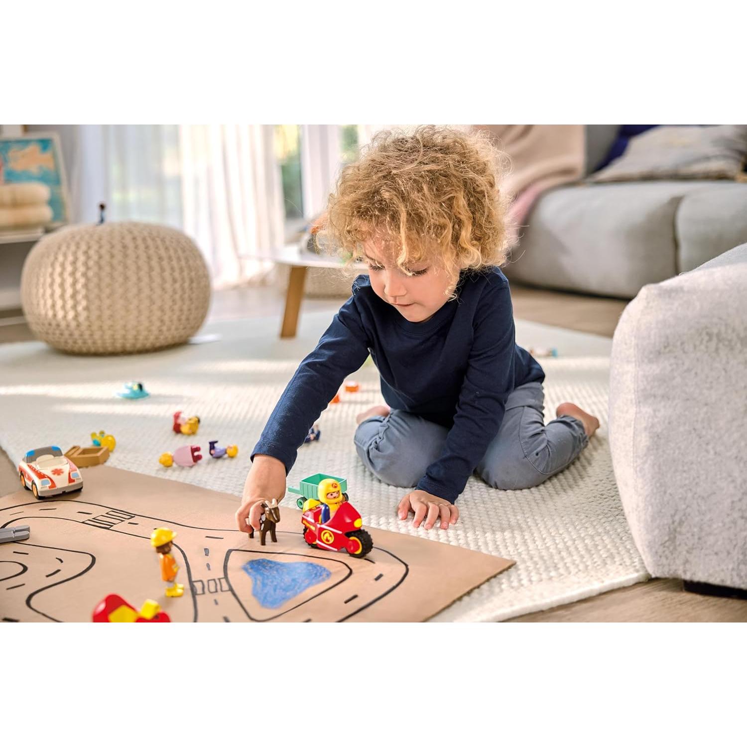 PLAYMOBIL Junior Héroes Cotidianos Set 8 Piezas