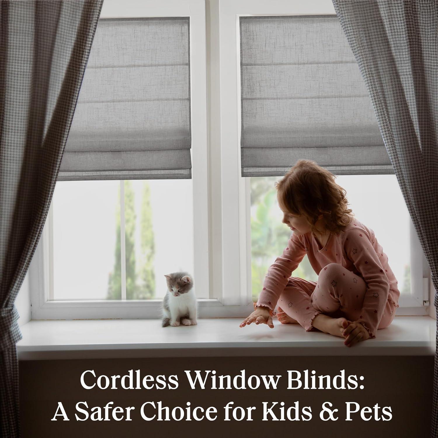 Cortina Romana Madison Park Kyler 27x64" Gris Filtradora Luz