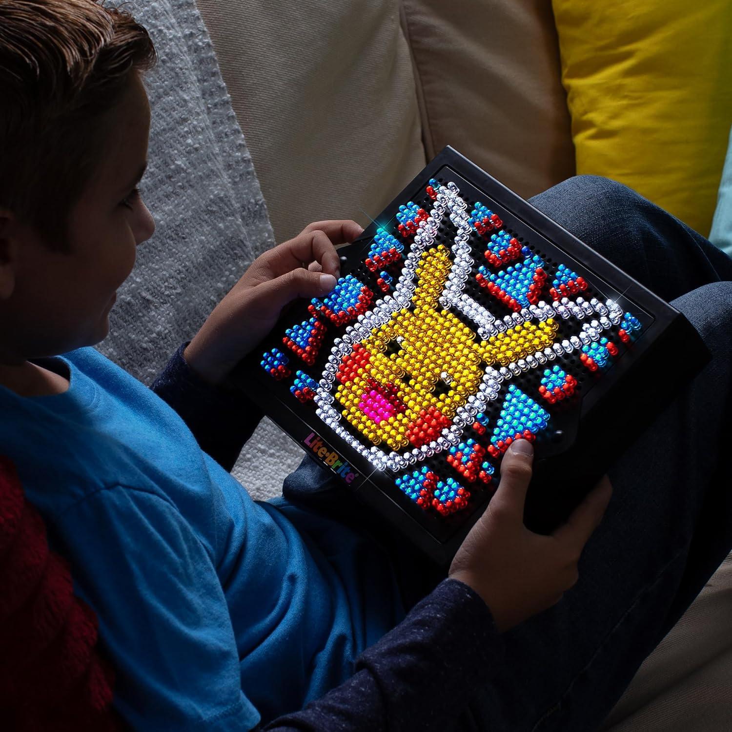 Lite Brite Super Bright HD Pokemon - Juego Creativo 6+