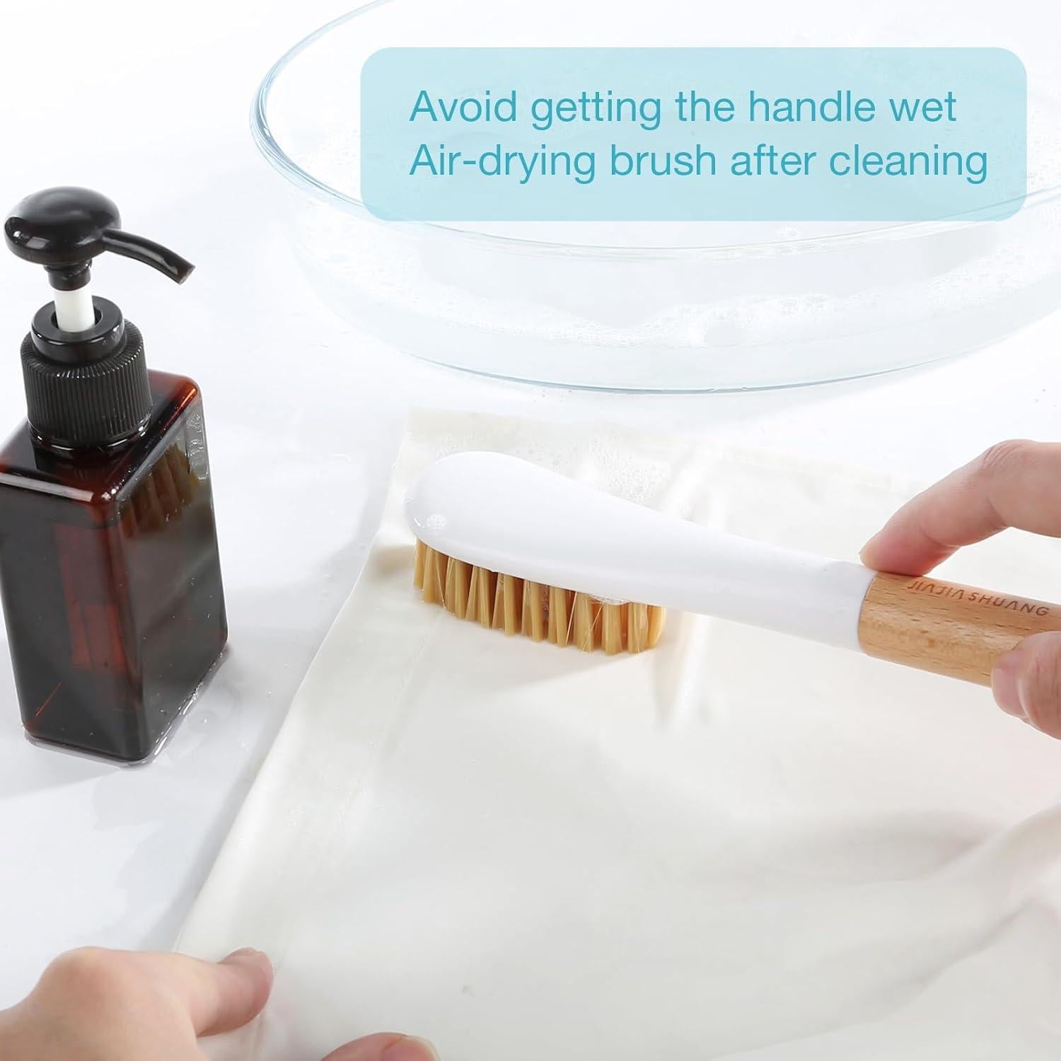 Cepillo de lavandería OSCIOSS con mango largo y cerdas suaves