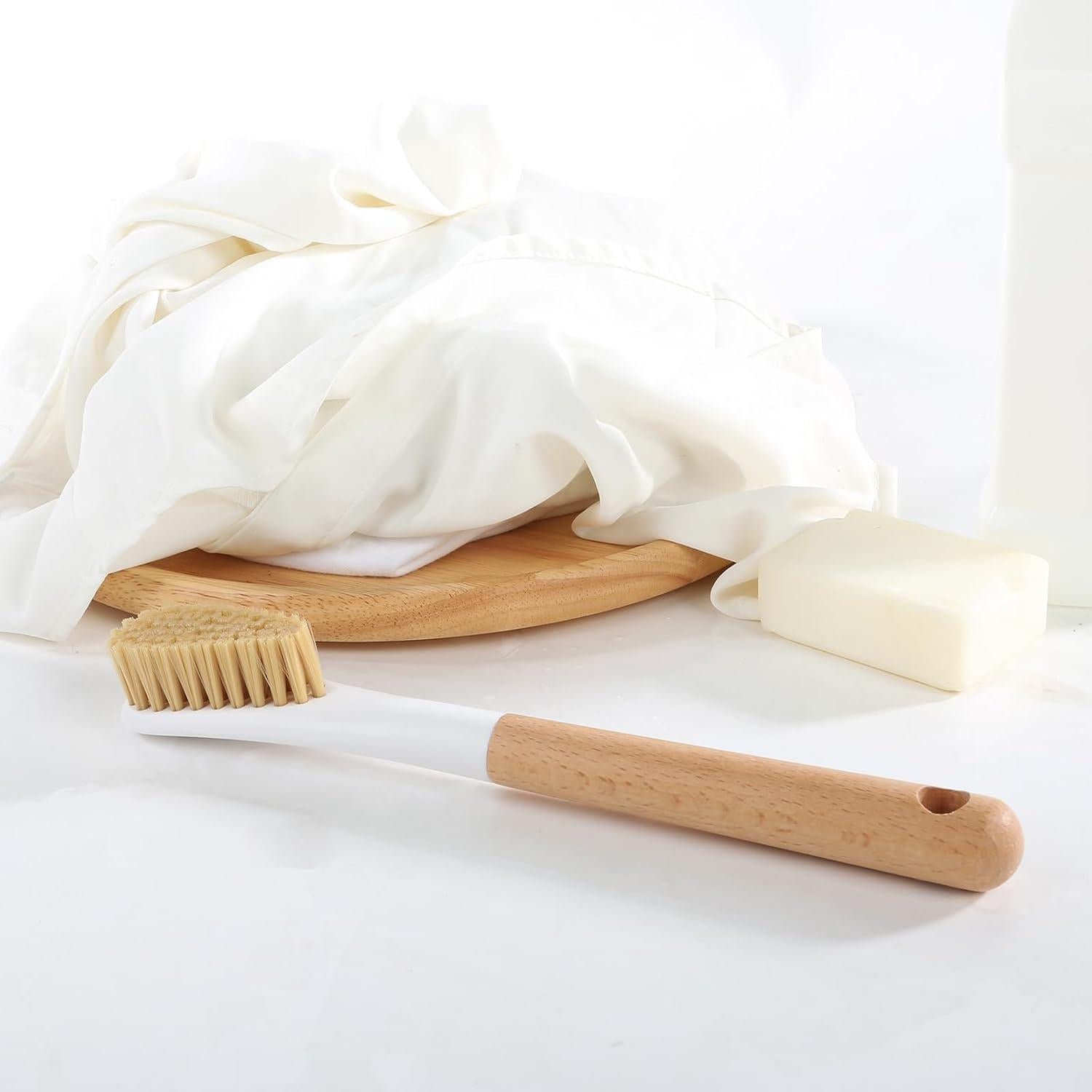 Cepillo de lavandería OSCIOSS con mango largo y cerdas suaves