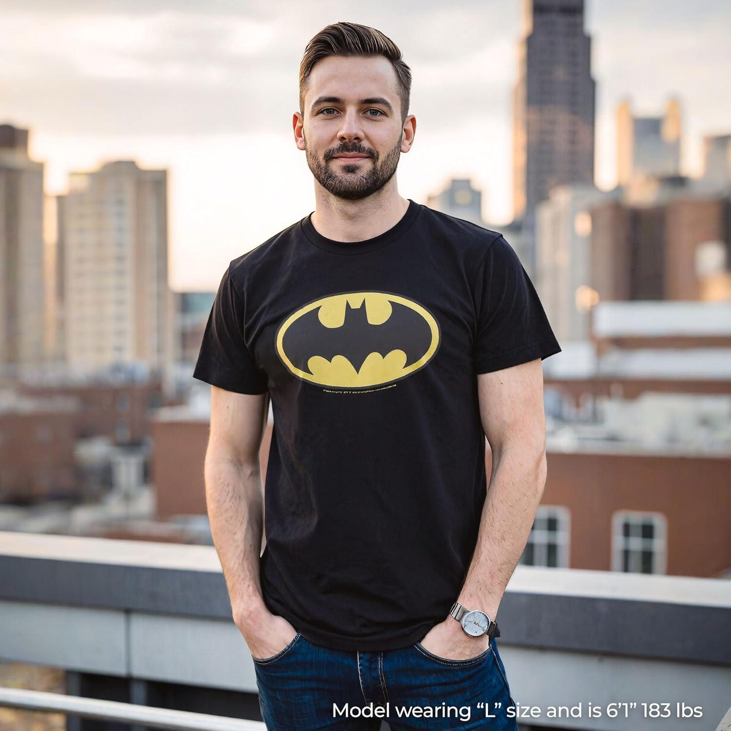 Camiseta negra básica Batman DC Comics para hombres